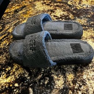 Reef slippers